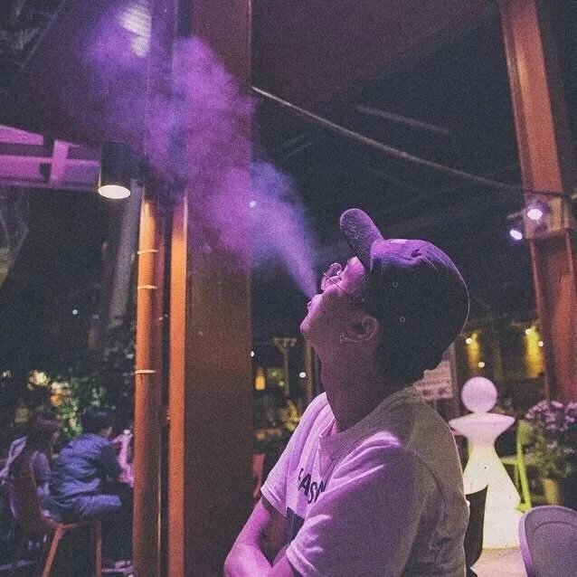 阎威霄良
