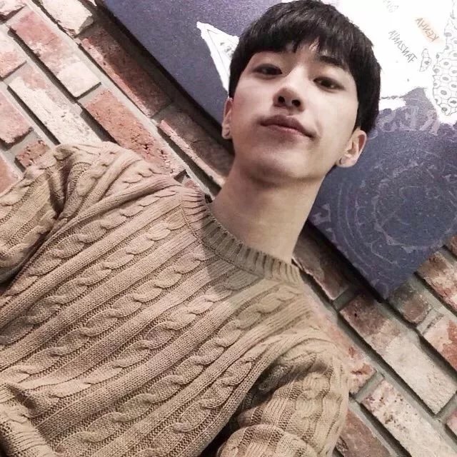 汤影杰娜