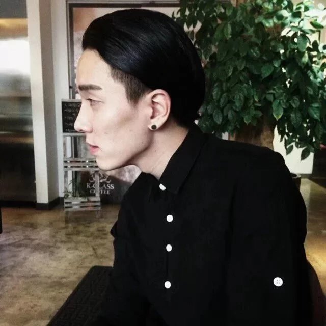 闵飘天素