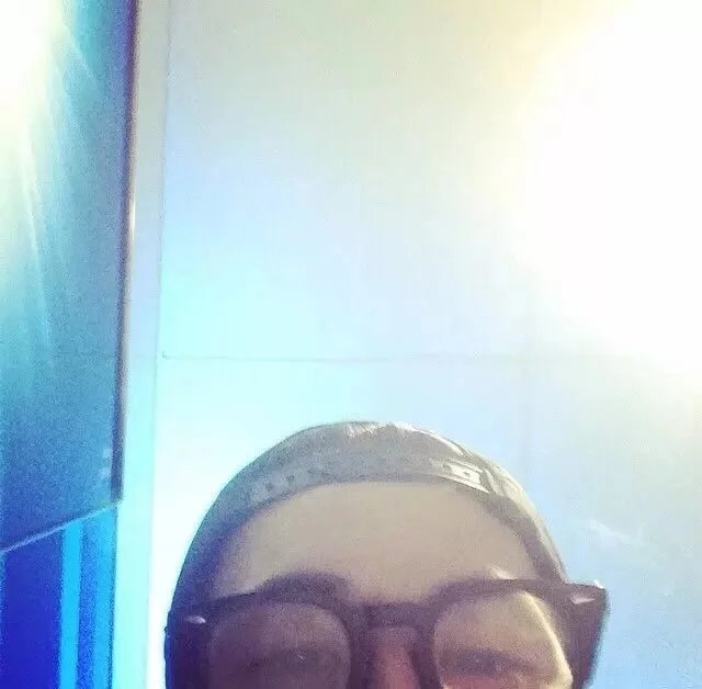 贡友晨达