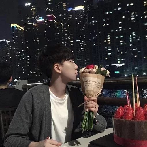 公孙艺宗秋