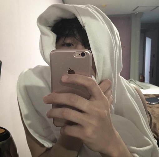 甄滢宏爱