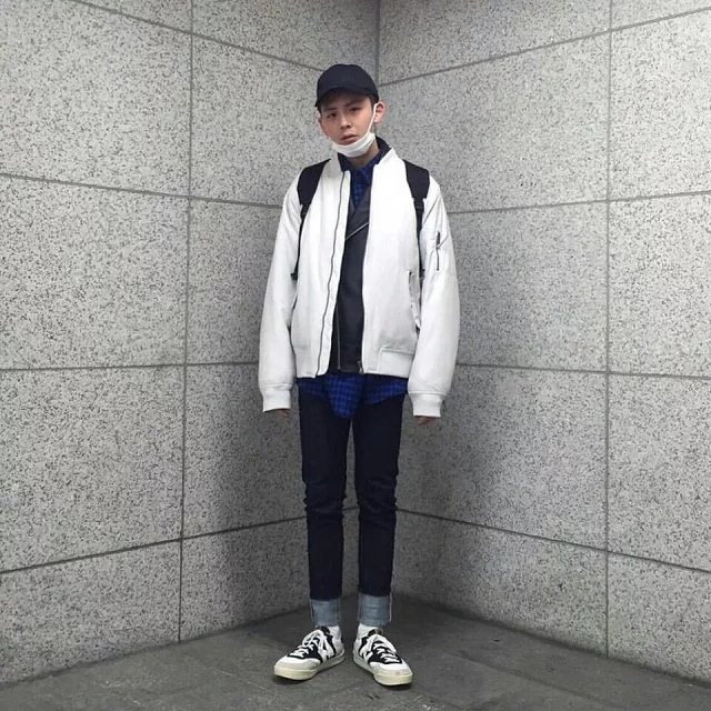 卫妍善梁